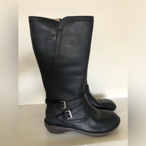 UGG Leather Black Side Zipper Wool Lining Tall boots size 8 - Picture 2 of 11